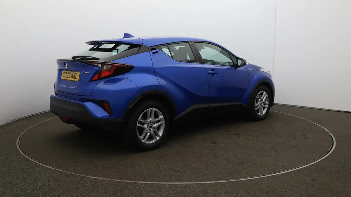2022-toyota-c-hr-18-vvt-i-icon-big-54