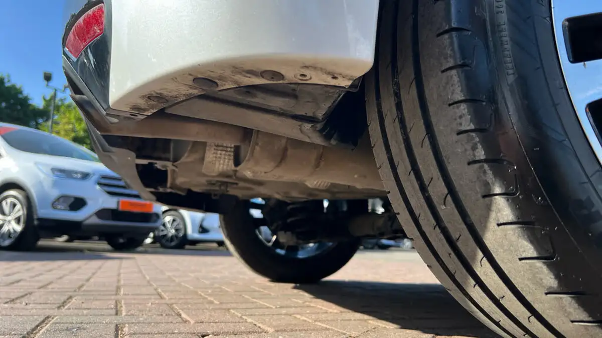 2022-peugeot-208-12-puretech-allure-premium-100ps-big-50