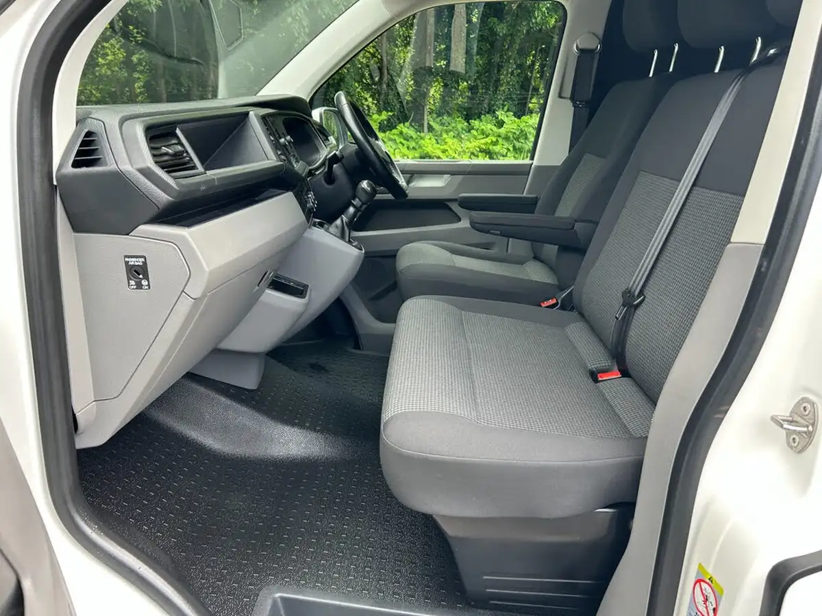 2021-volkswagen-transporter-20tdi-t28-startline-bmt-swb-110pseu6d-big-12