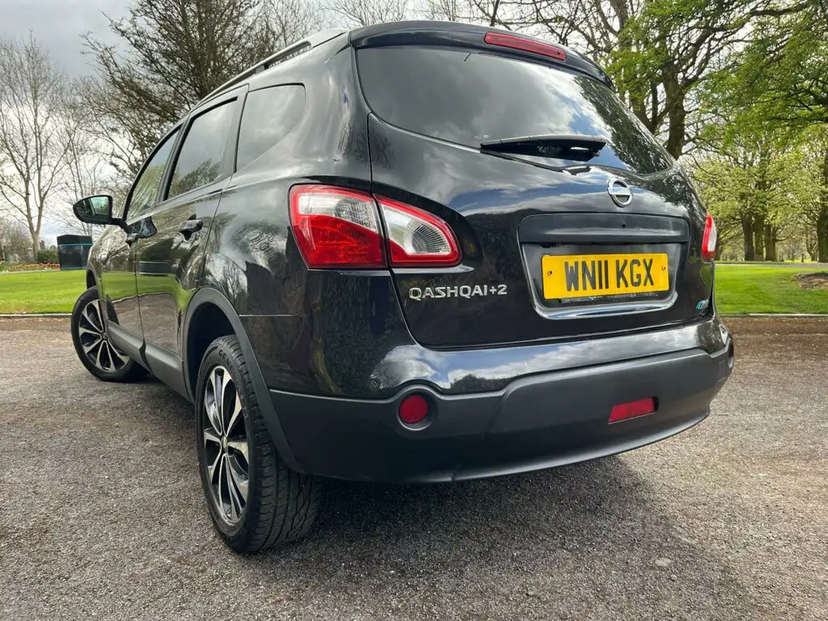 2011-nissan-qashqai2-15td-n-tec-big-60