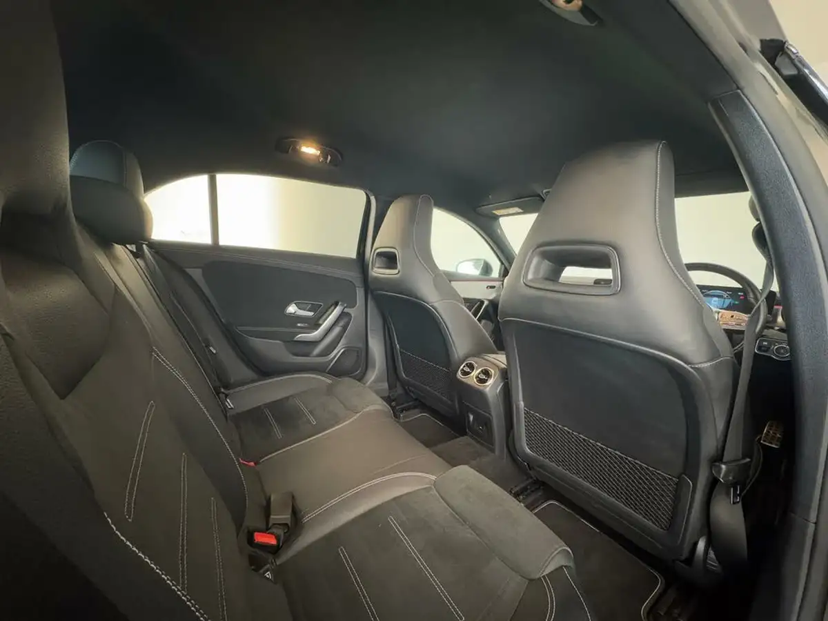 2022-mercedes-benz-a-class-13-a180-amg-line-executive-edition-hatchback-5d-7g-dct-big-12