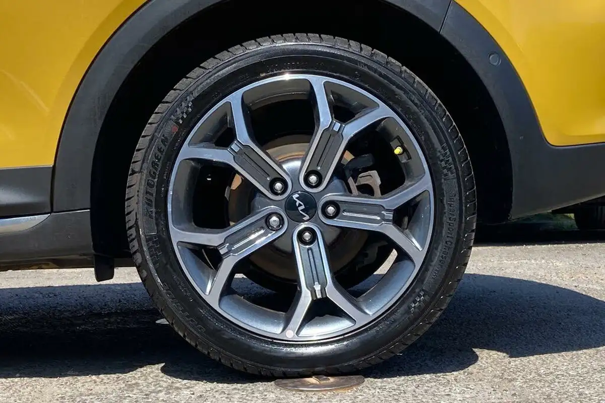 2022-kia-xceed-15-t-gdi-4-big-27