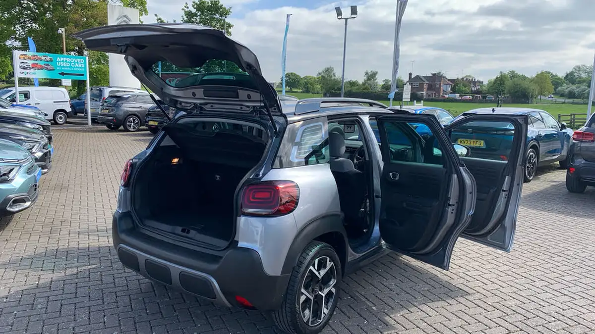 2022-citroen-c3-aircross-12-puretech-shine-plus-130ps-eat6-big-31