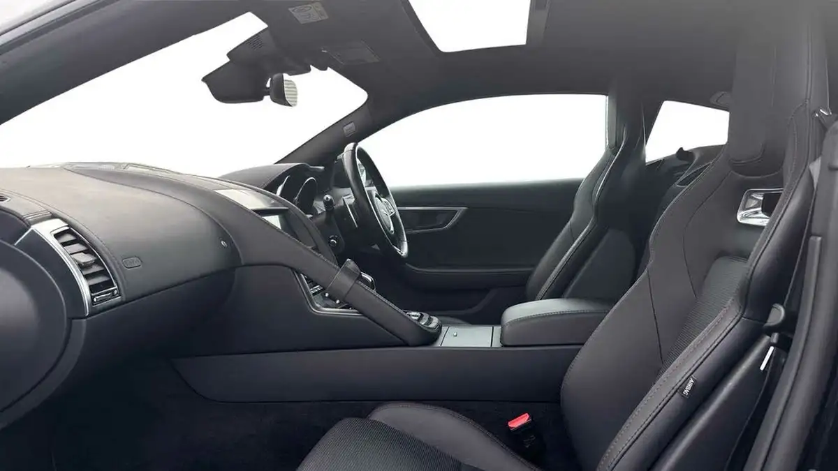 2020-jaguar-f-type-30-v6-sc-r-dynamic-380ps-coupe-auto-big-2