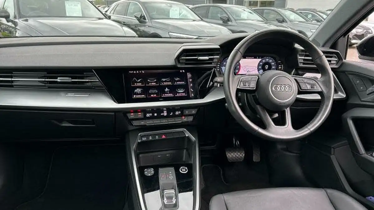 2022-audi-a3-15-35-tfsi-sportback-5d-s-tronic-big-7