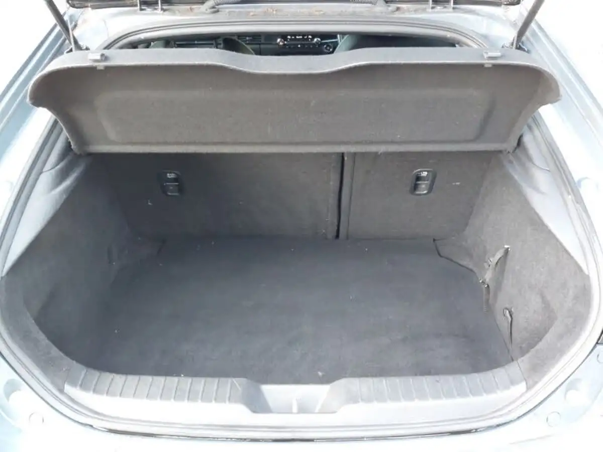 2019-mazda-mazda3-20-gt-sport-122ps-hatchback-5d-auto-big-7