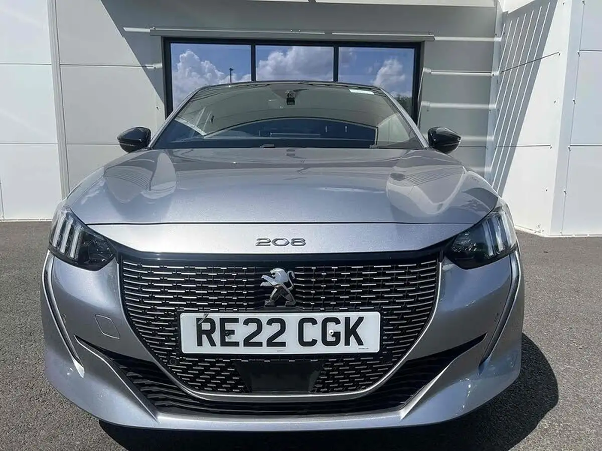 2022-peugeot-208-e-gt-136bhp-50kwh-big-2