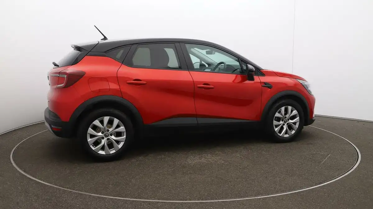2021-renault-captur-13-tce-iconic-140ps-big-50