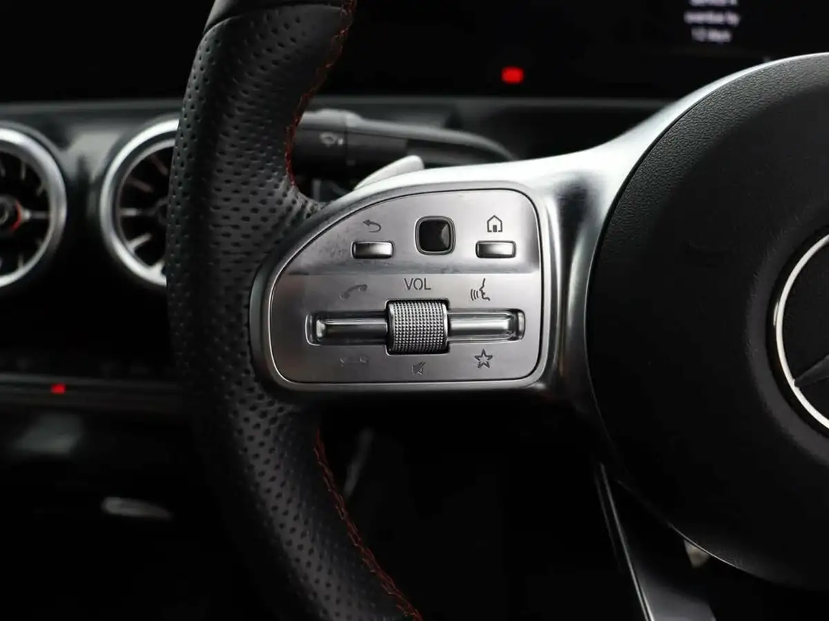 2022-mercedes-benz-cla-13-cla-180-amg-line-premium-coupe-4d-big-30