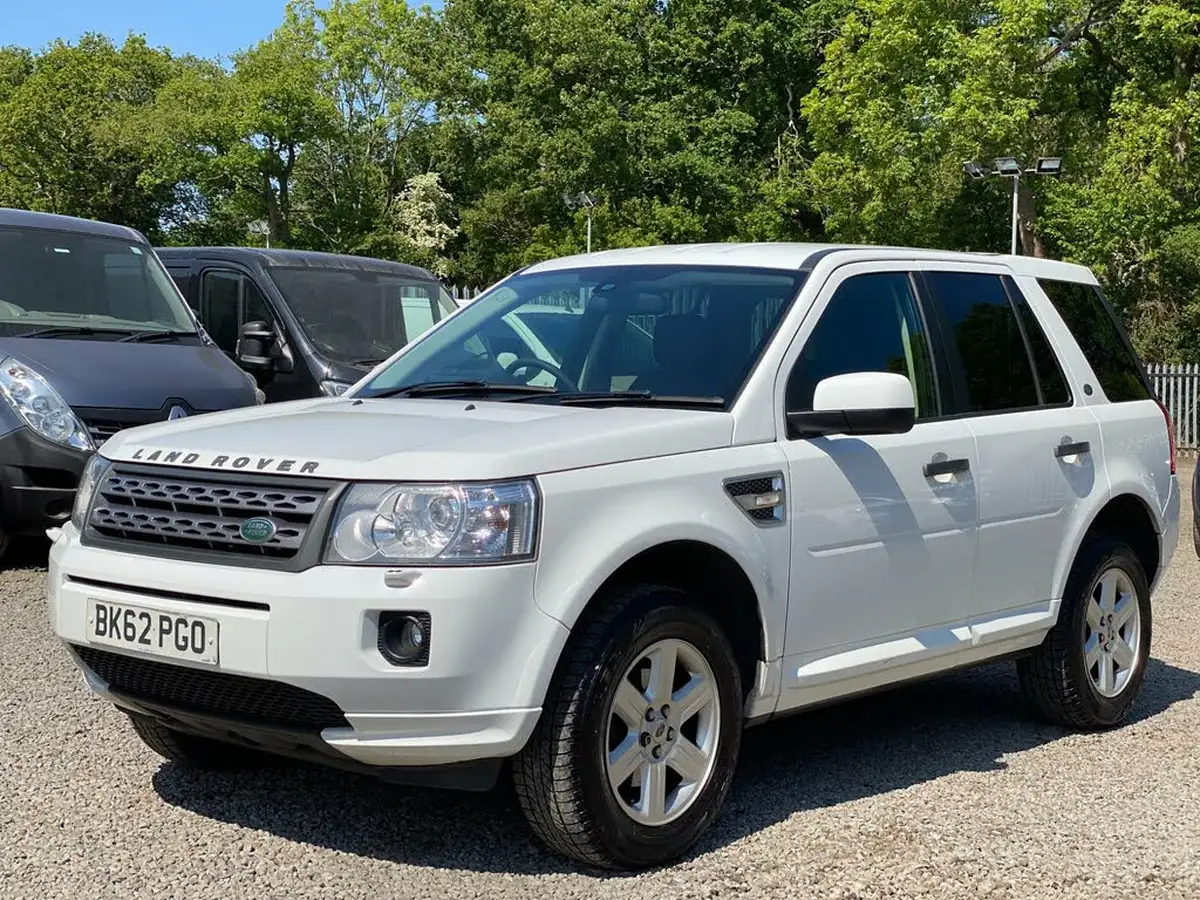 2012-land-rover-freelander-2-22td4-gs-150bhp-4x4-2179cc-big-2
