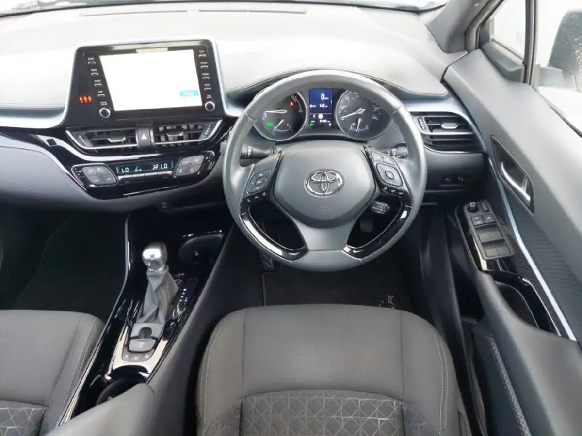 2021-toyota-c-hr-20-vvt-i-design-big-6