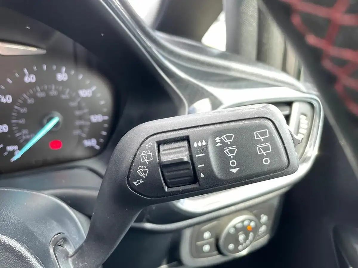 2020-ford-fiesta-10t-st-line-x-edition-95ps-5d-big-31