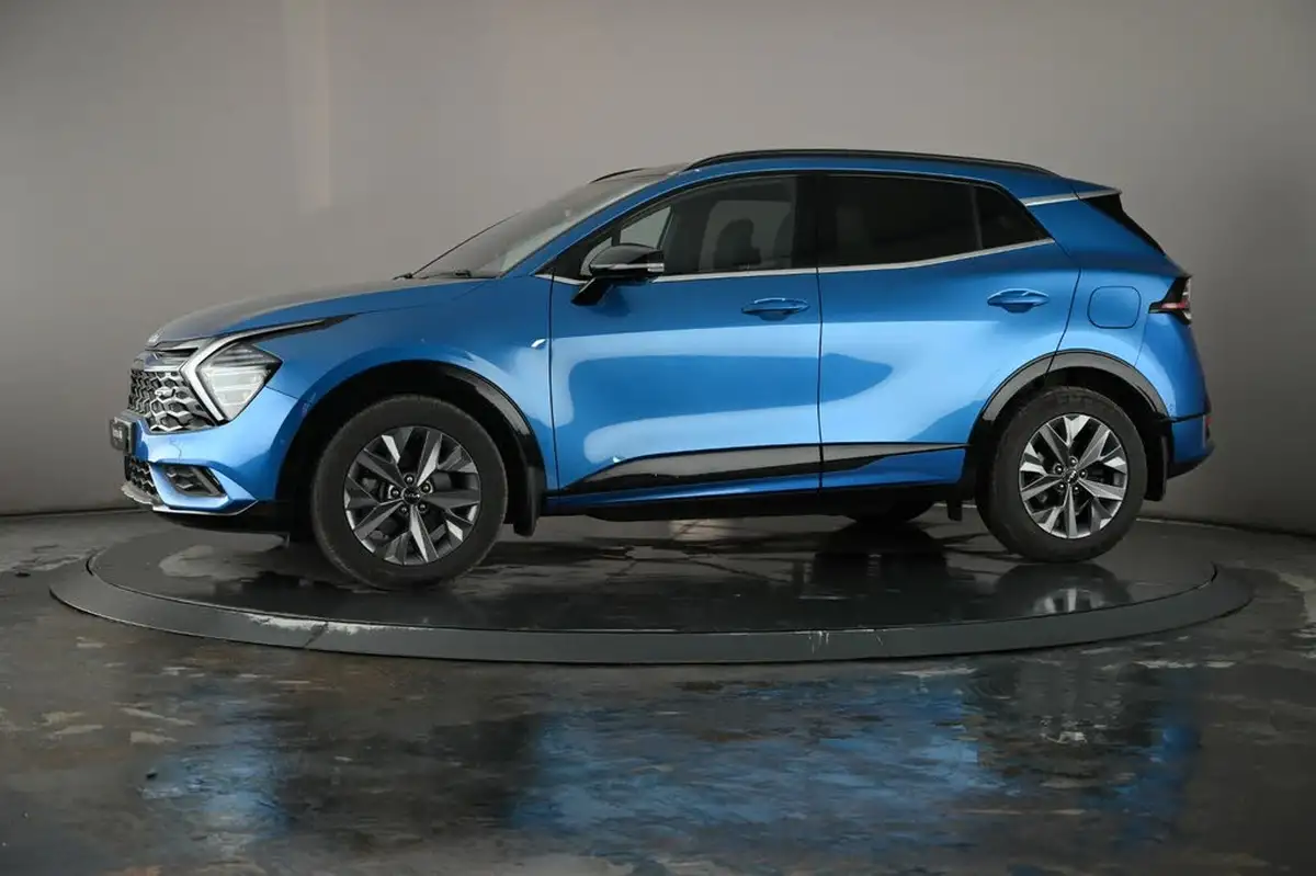 2023-kia-sportage-16-t-gdi-gt-line-s-226bhp-awd-hev-auto-big-12