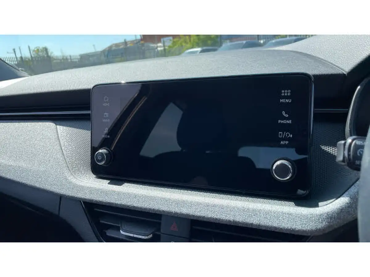 2024-skoda-scala-10-tsi-se-95ps-big-11