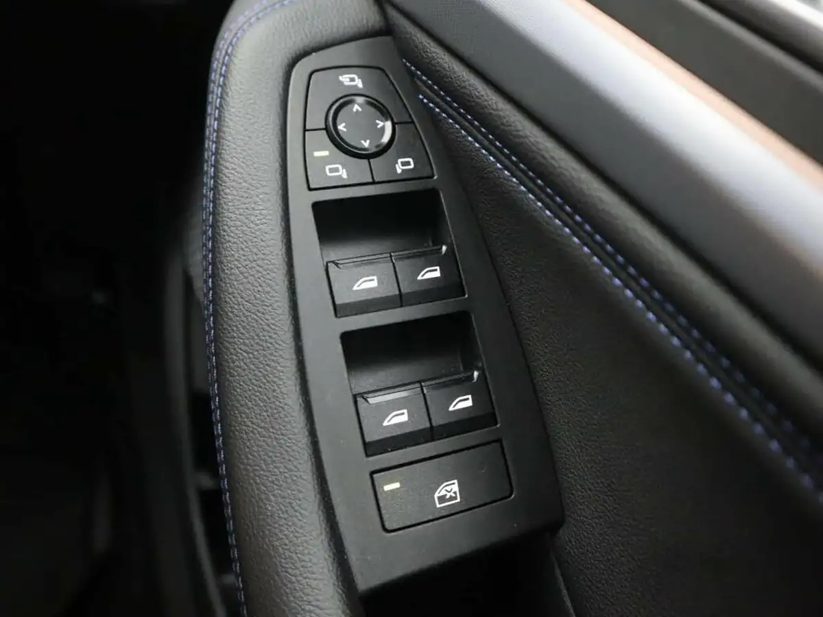 2023-bmw-2-series-15-220i-m-sport-big-38