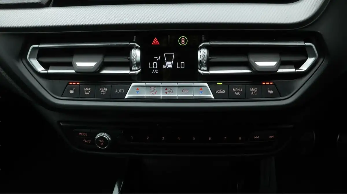 2022-bmw-2-series-15-218i-m-sport-coupe-4d-big-12