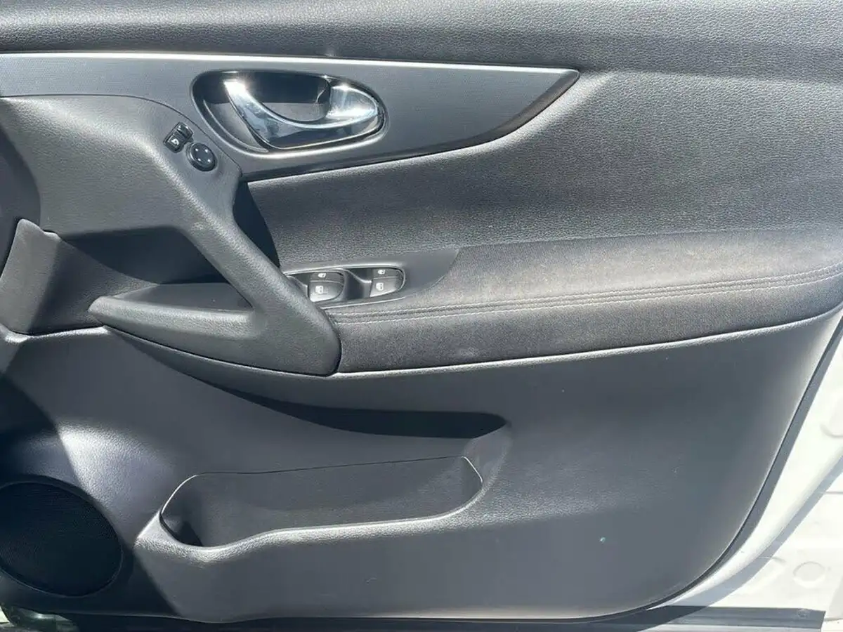 2018-nissan-qashqai-12-dig-t-n-connecta-big-11