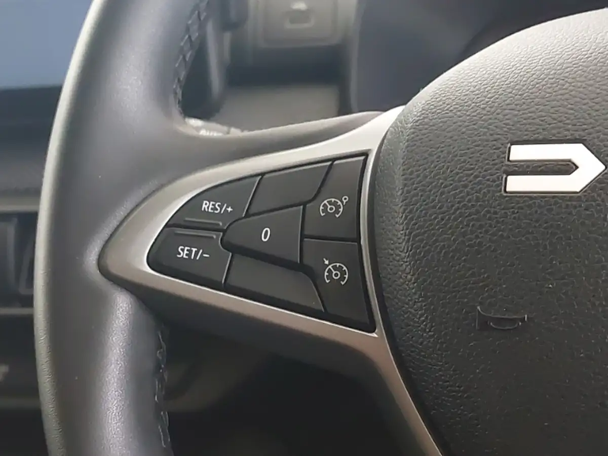 2017-honda-jazz-13-i-vtec-ex-cvt-big-13