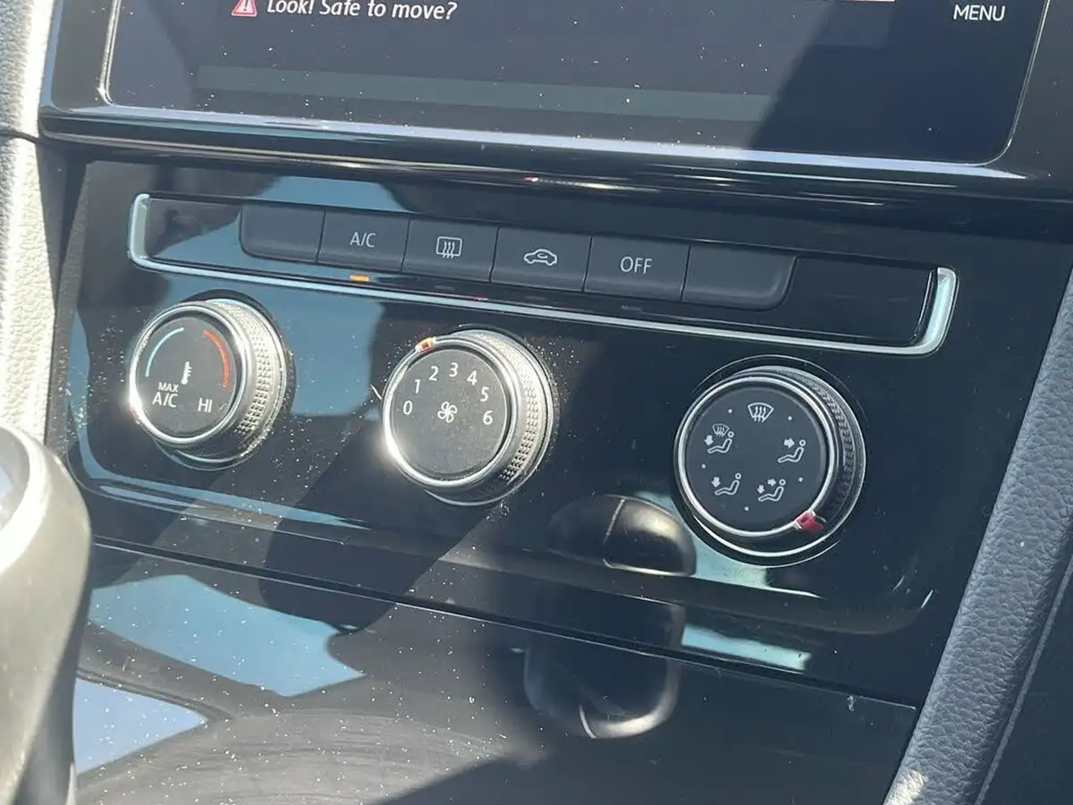2019-volkswagen-golf-sv-16tdi-gt-edition-big-28