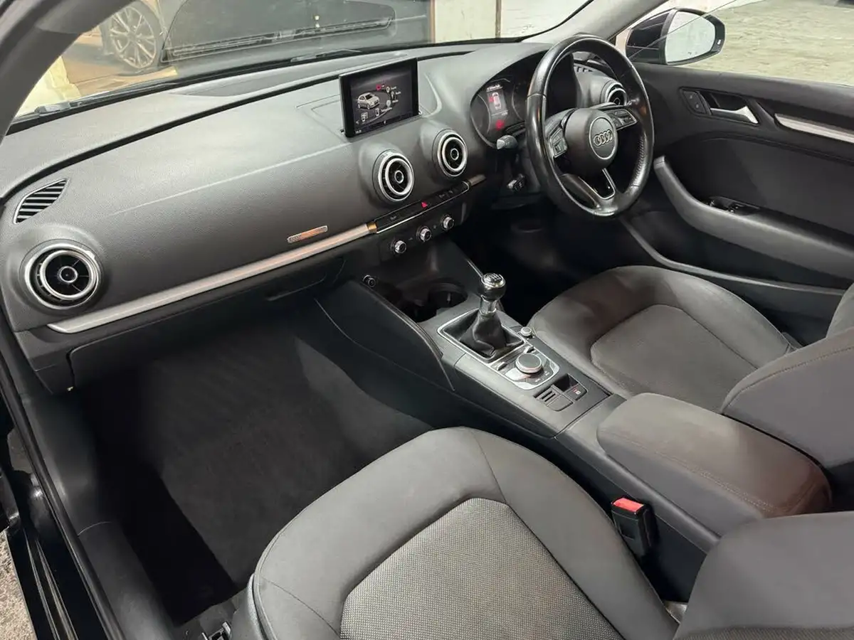 2016-audi-a3-10-tfsi-se-hatchback-3d-big-15