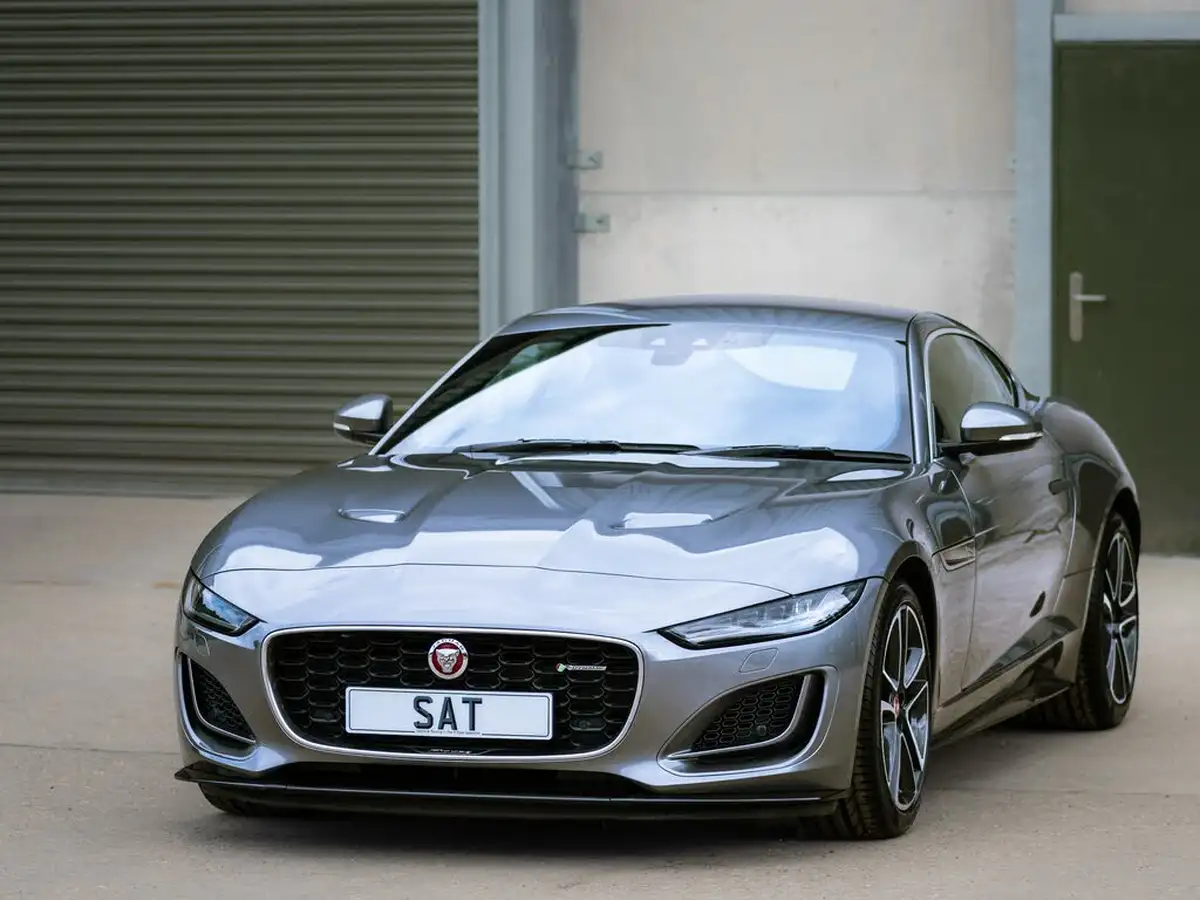 2021-jaguar-f-type-20-i4-r-dynamic-coupe-big-9