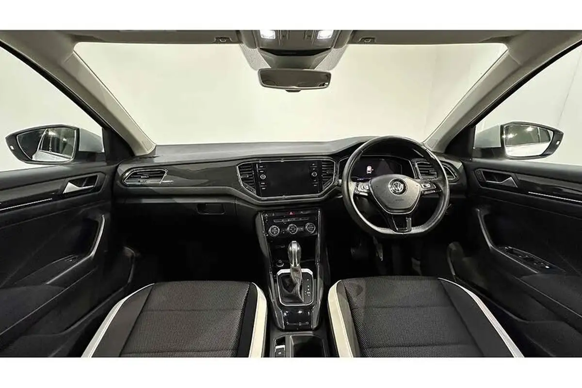 2019-volkswagen-t-roc-20tdi-sel-dsg-big-1