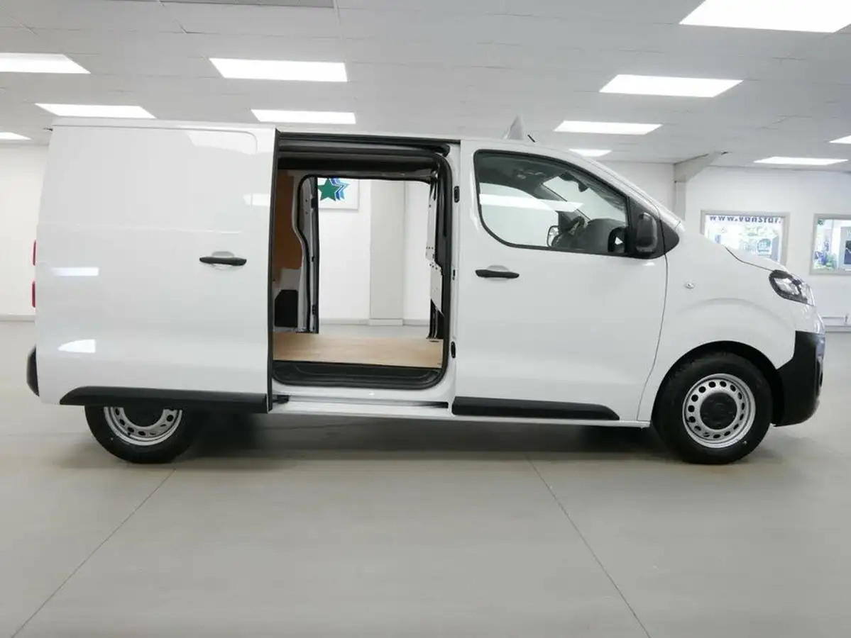 2023-vauxhall-vivaro-15td-2900-l1h1-prime-big-30