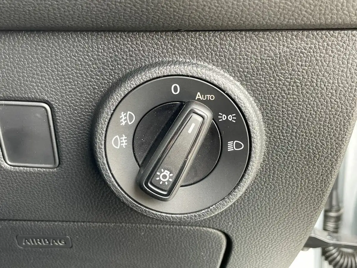2025-seat-ateca-15-ecotsi-se-technology-dsg-big-21