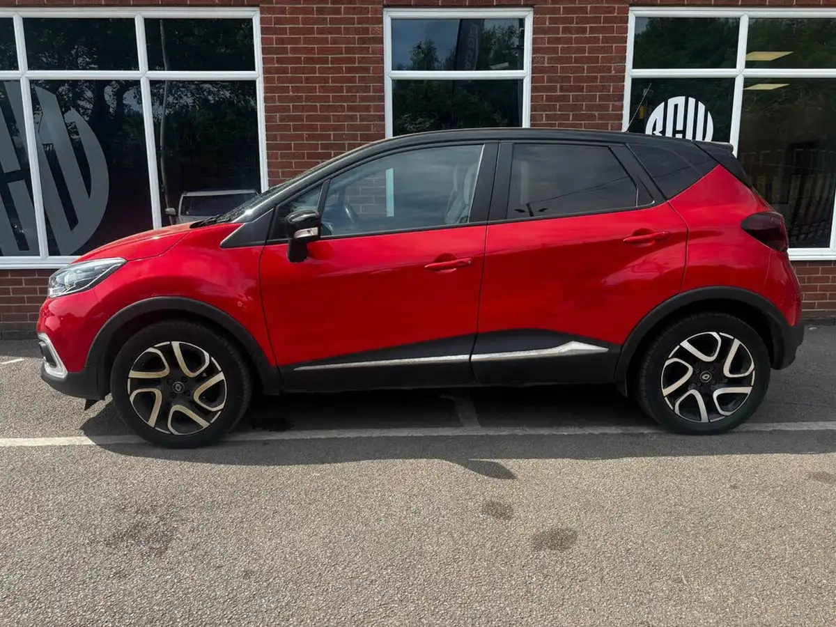 2019-renault-captur-09-tce-iconic-big-2
