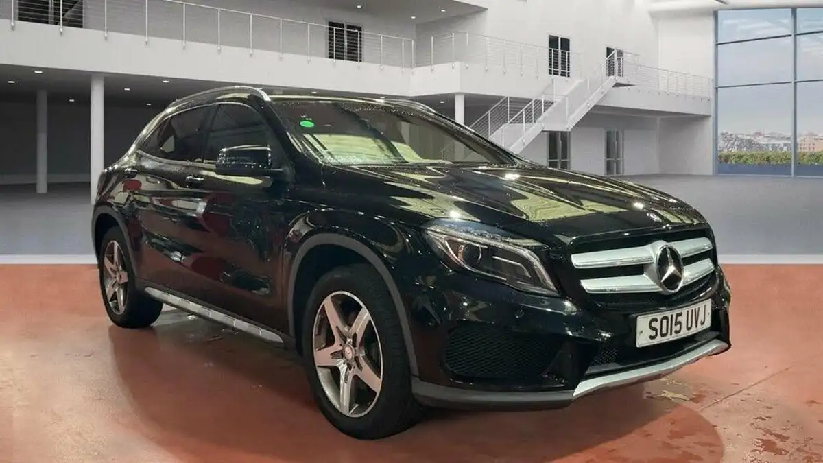 2015-mercedes-benz-gla-class-21cdi-amg-line-168bhp-premium-4matic-big-4