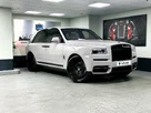 2023-rolls-royce-cullinan-675-black-badge-small-0