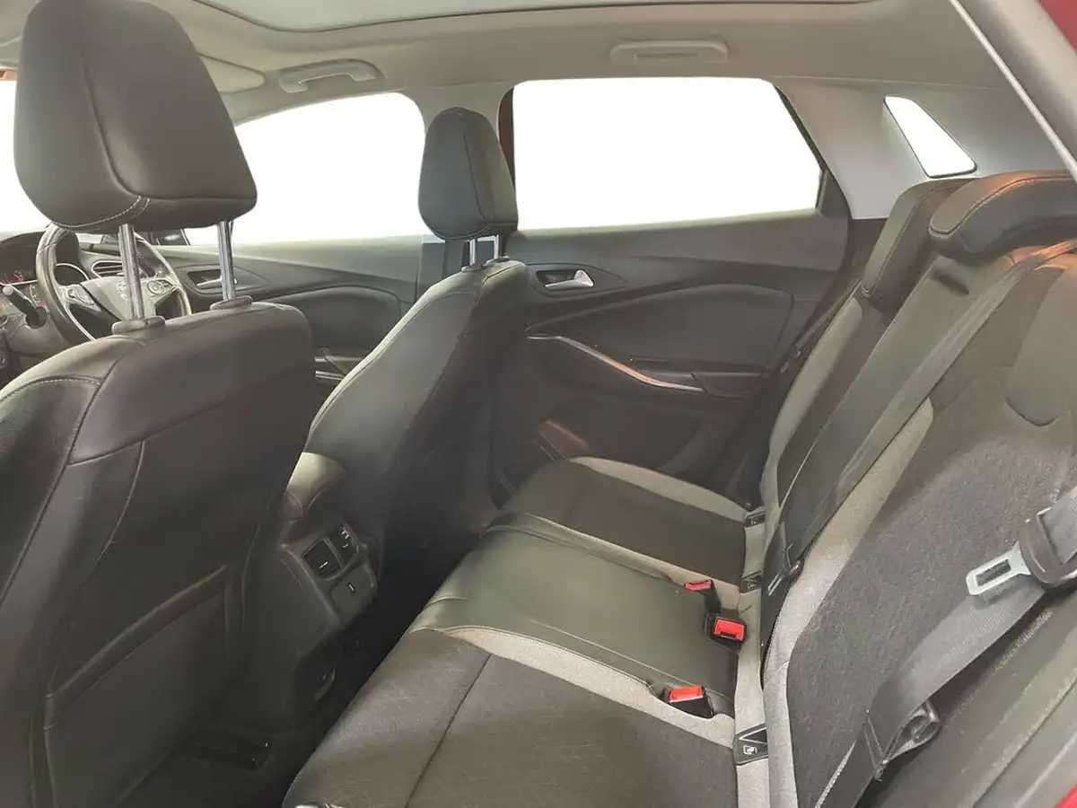 2018-vauxhall-grandland-x-12-sport-nav-130ps-big-10