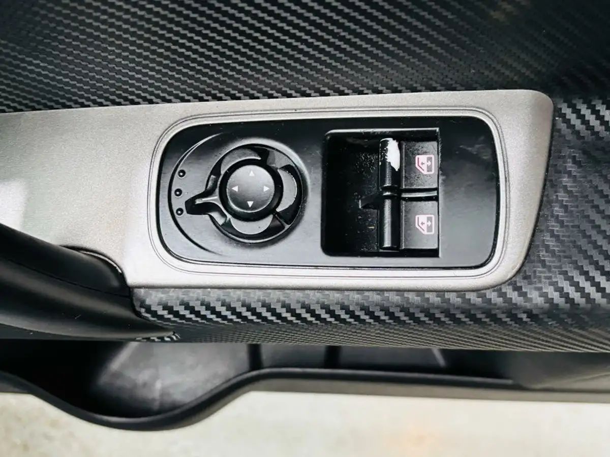 2014-alfa-romeo-mito-14-quadrifoglio-verde-alfa-tct-big-12