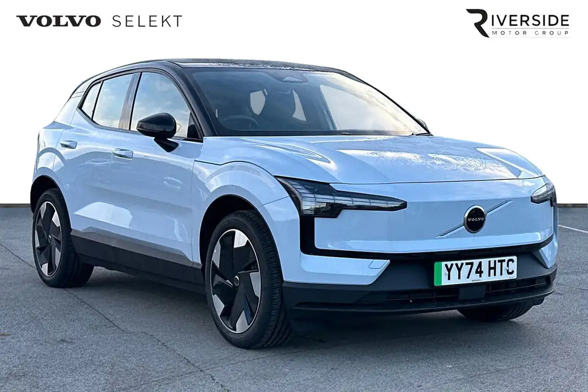 2024-volvo-ex30-e-single-motor-plus-extended-range-big-0