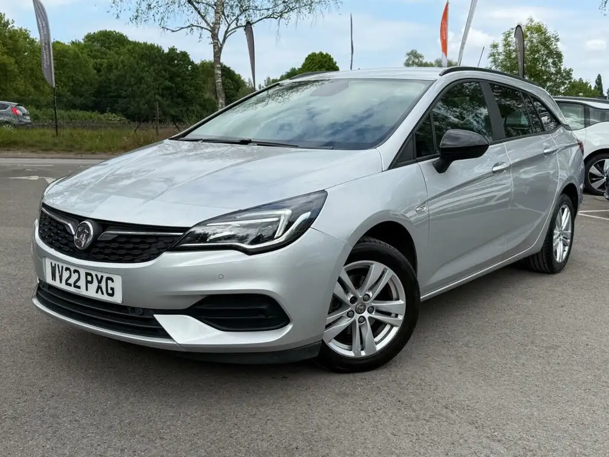 2021-vauxhall-astra-12-turbo-business-edition-nav-130ps-estate-big-1
