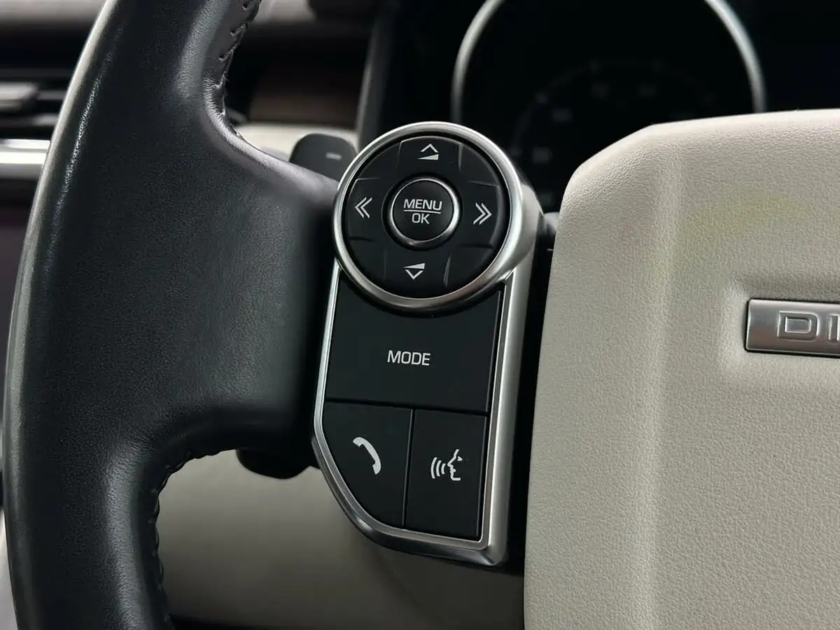 2017-land-rover-discovery-20sd4-hse-luxury-big-12