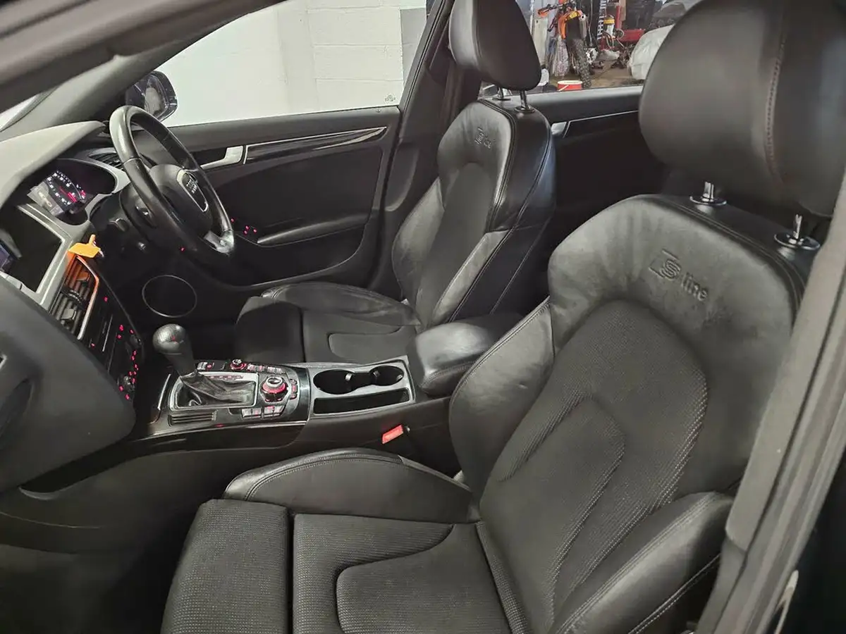 2012-audi-a4-20td-black-edition-143ps-multitronic-big-41