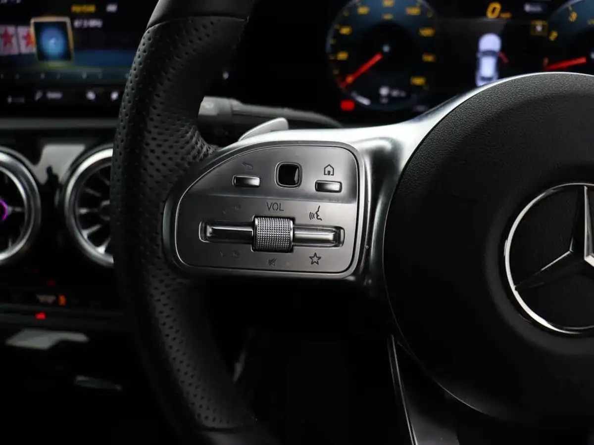 2022-mercedes-benz-cla-13-cla-200-amg-line-premium-coupe-4d-big-34