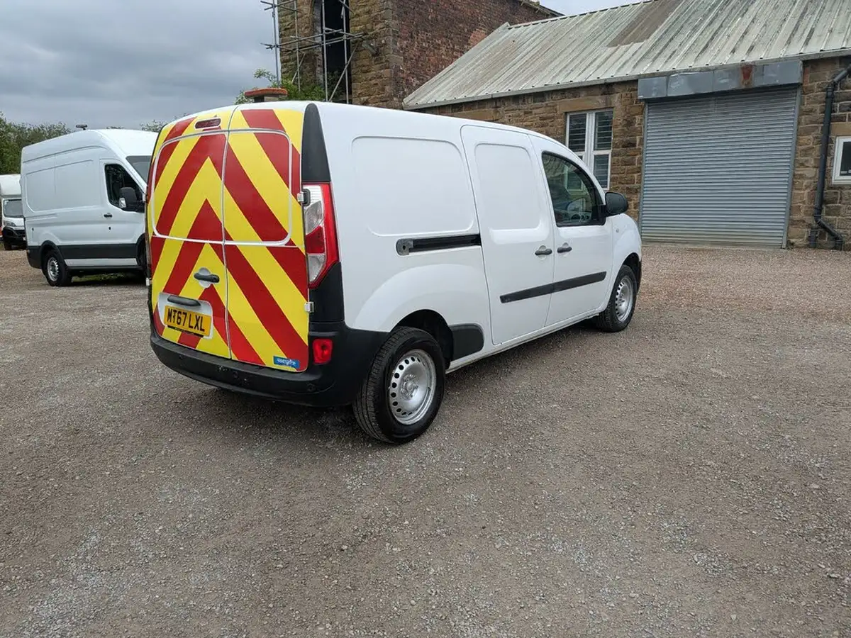 2017-renault-kangoo-maxi-15td-ll21-energy-dci-110-maxi-business-eu6-panel-1461cc-big-54