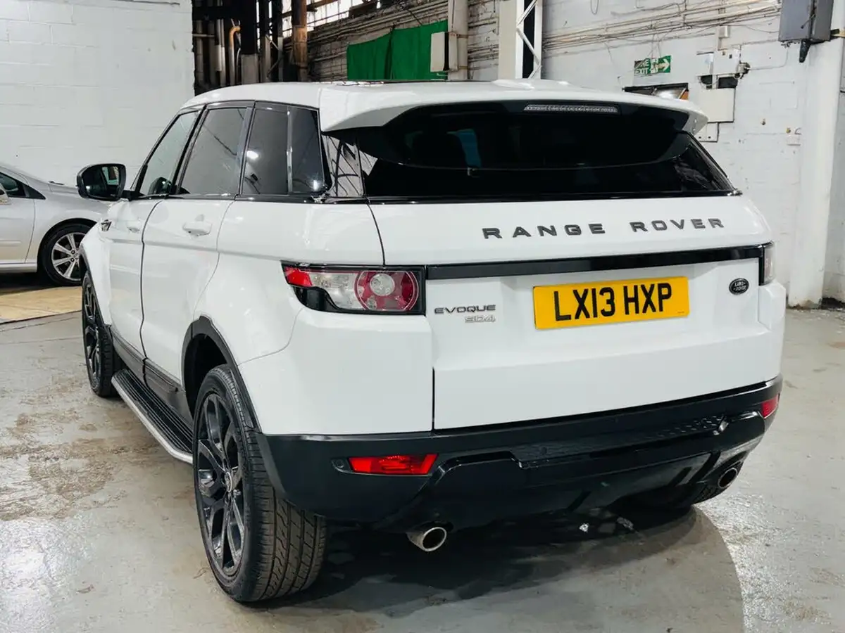 2012-land-rover-range-rover-evoque-22td-pure-190bhp-4x4-hatchback-5d-auto-big-5