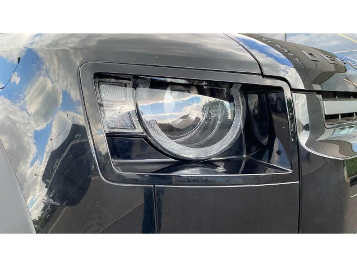 2023-land-rover-90-defender-50-p525-v8-big-16