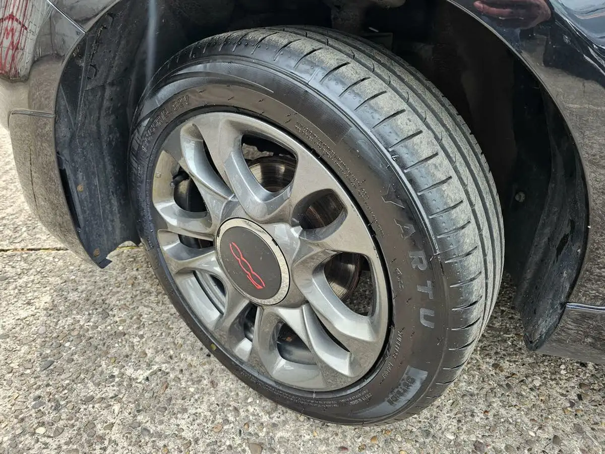 2019-fiat-500-12-sport-big-32