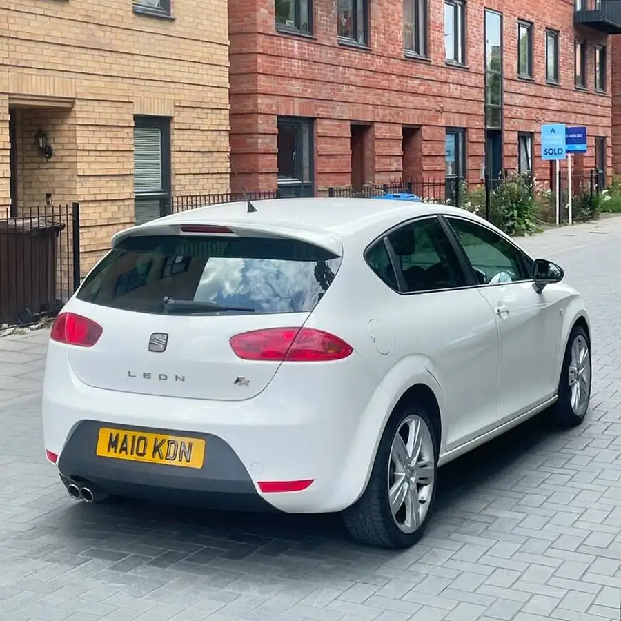2010-seat-leon-20td-fr-cr-big-5