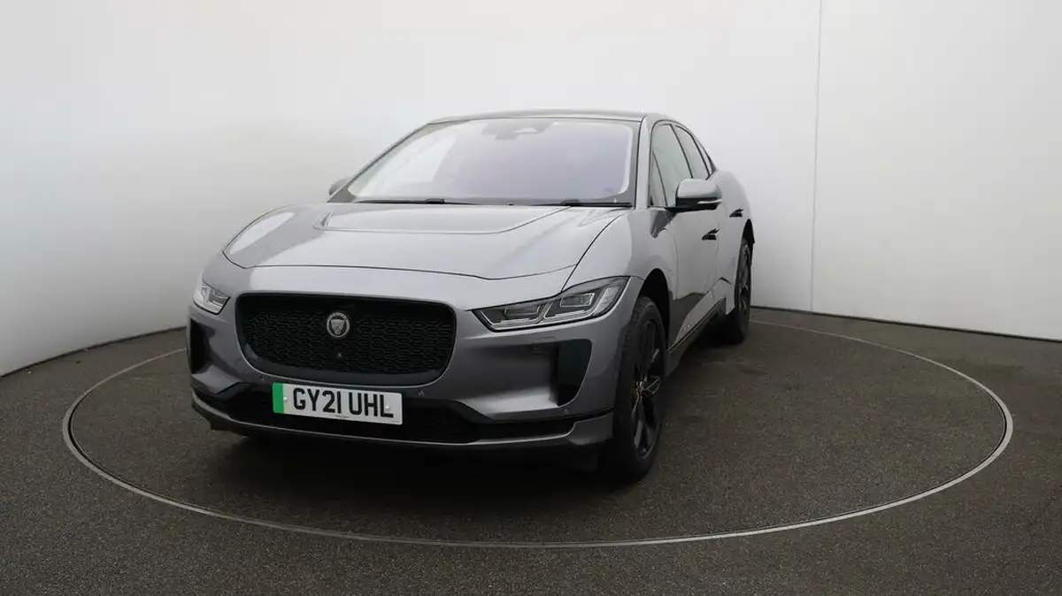 2021-jaguar-i-pace-ev400-se-big-39