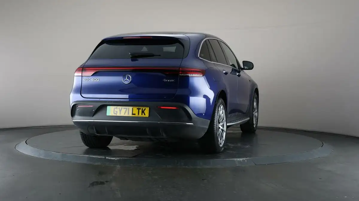 2021-mercedes-benz-eqc-e-eqc-400-amg-line-big-63