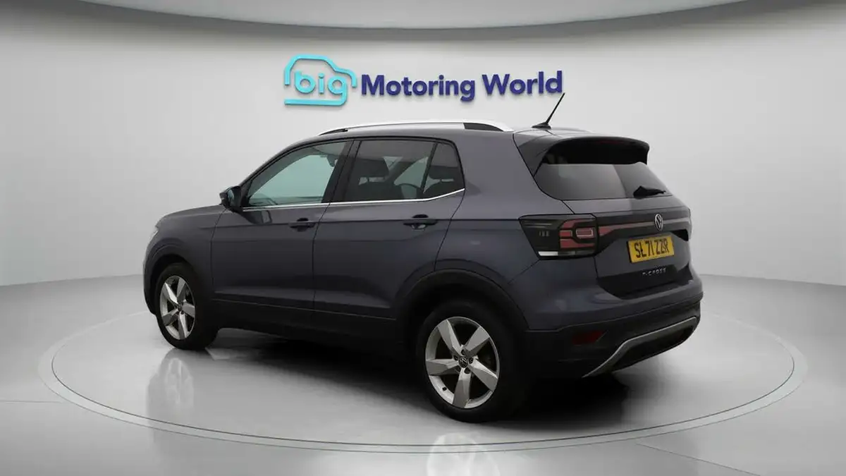 2021-volkswagen-t-cross-big-5