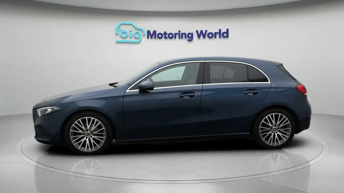 2022-mercedes-benz-a-class-13-a180-sport-executive-edition-hatchback-5d-7g-dct-big-4