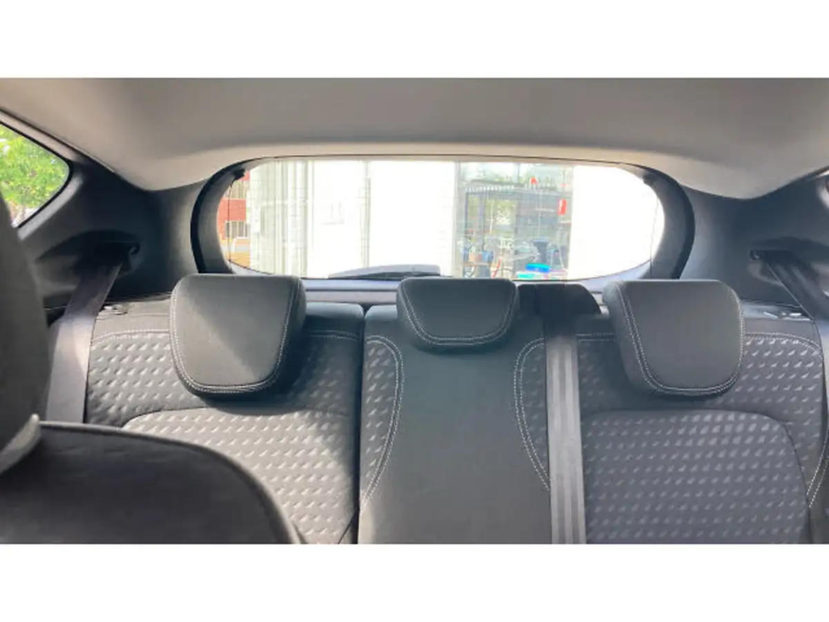 2018-ford-fiesta-11-ti-vct-zetec-3d-big-14