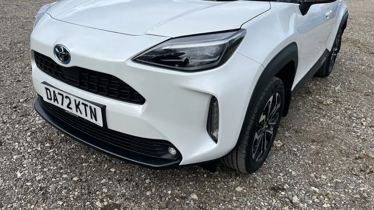 2022-toyota-yaris-cross-15-vvt-i-design-big-37