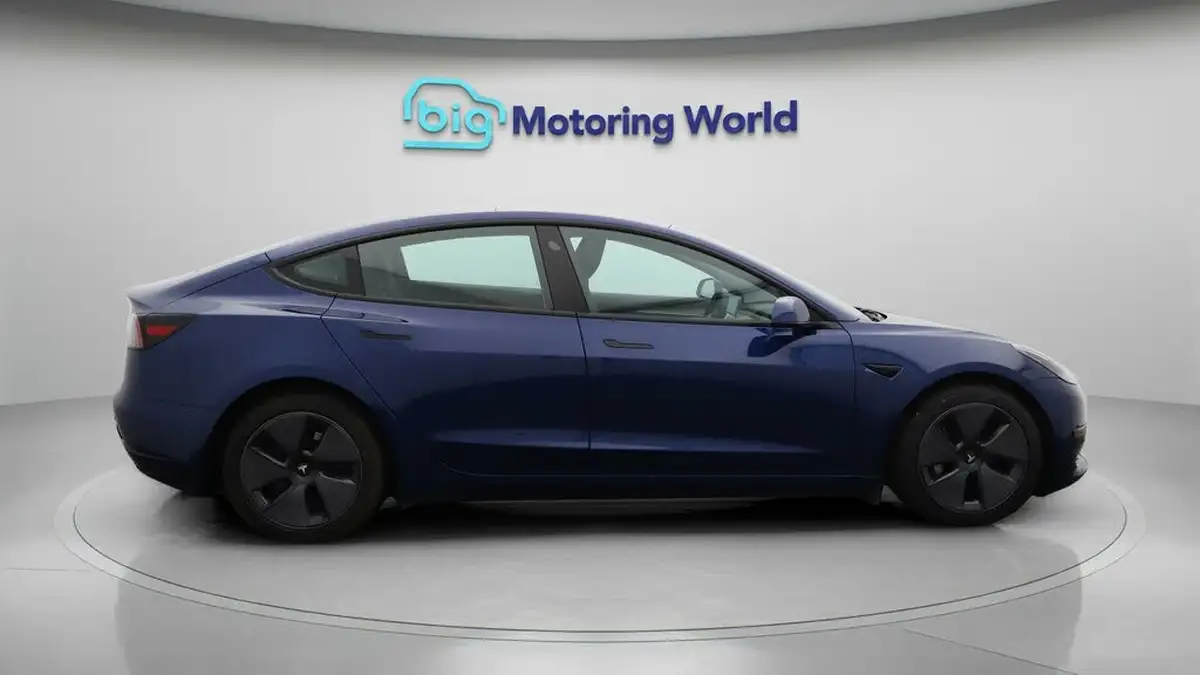 2021-tesla-model-3-e-long-range-4x4-big-8